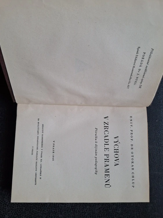 Výchova v zrcadle pramenů - Chlup Otokar