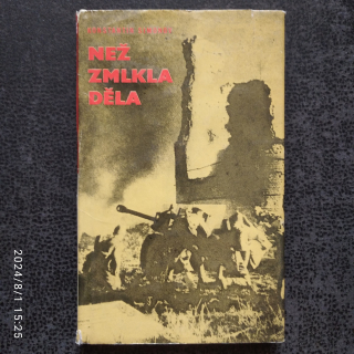 Než zmlkla děla - Konstantin Simonov