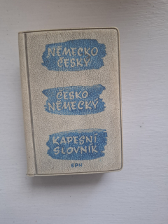 Německo-český kapesní slovník
