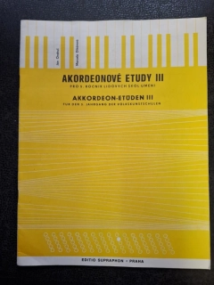 Akordeonové etudy III. pro 5. ročník lidových škol umění - Jan Ondruš, Marcela Dikánová