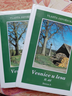 Vesnice u lesa I.-II. díl - Vlasta Javořická